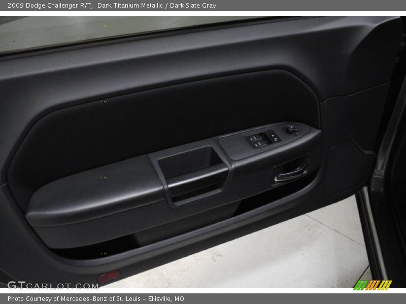 Dark Titanium Metallic / Dark Slate Gray 2009 Dodge Challenger R/T