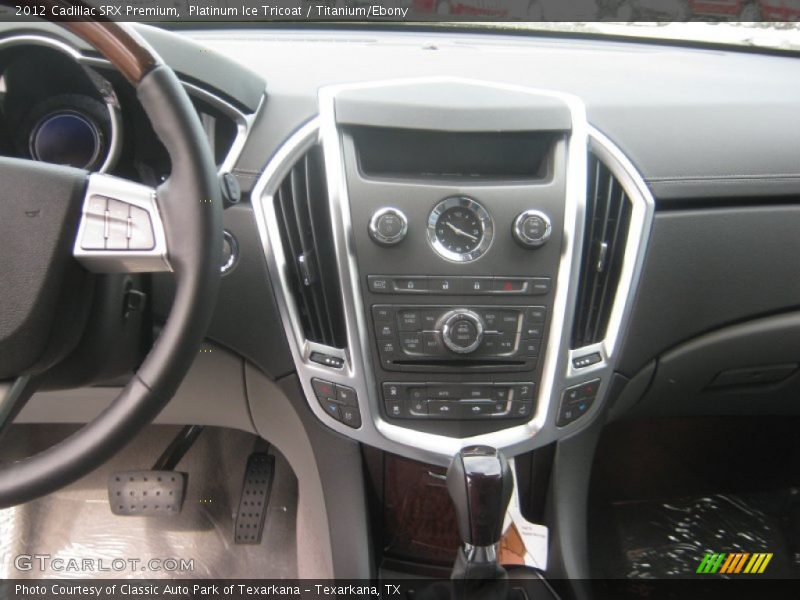 Platinum Ice Tricoat / Titanium/Ebony 2012 Cadillac SRX Premium