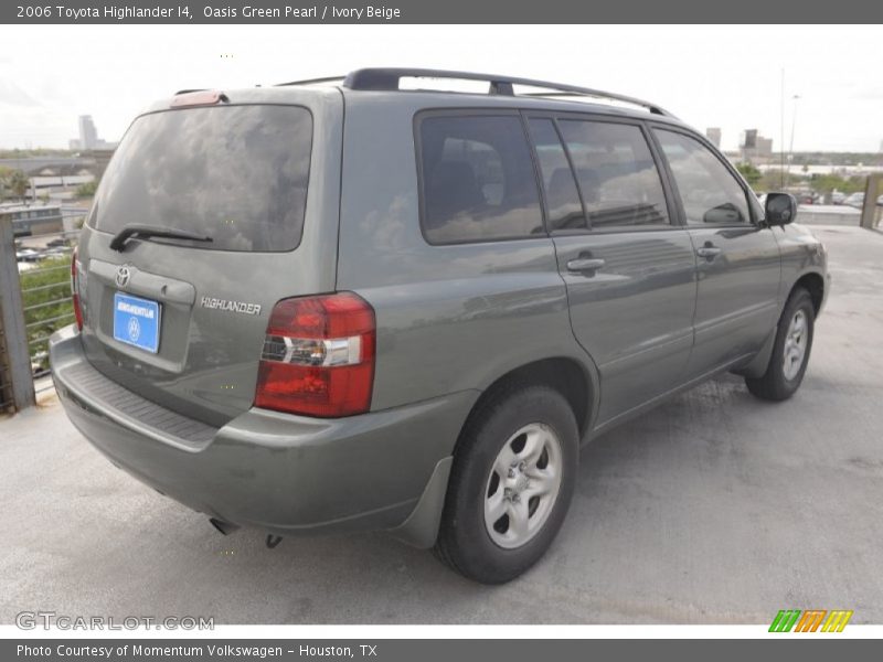Oasis Green Pearl / Ivory Beige 2006 Toyota Highlander I4