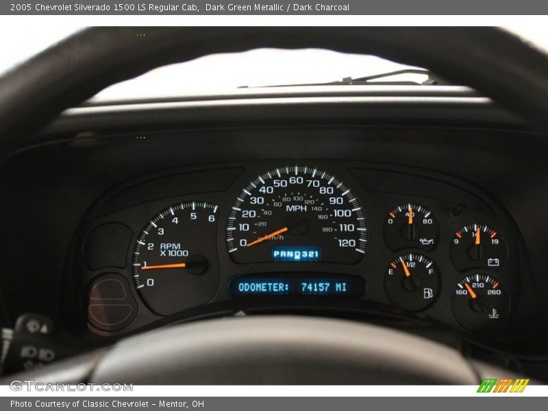 Dark Green Metallic / Dark Charcoal 2005 Chevrolet Silverado 1500 LS Regular Cab