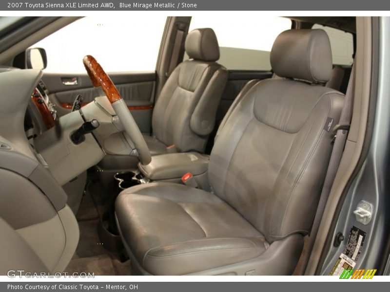 Front Seat of 2007 Sienna XLE Limited AWD