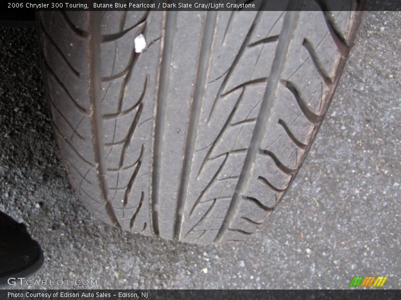Butane Blue Pearlcoat / Dark Slate Gray/Light Graystone 2006 Chrysler 300 Touring