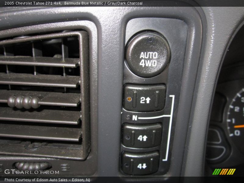 Bermuda Blue Metallic / Gray/Dark Charcoal 2005 Chevrolet Tahoe Z71 4x4