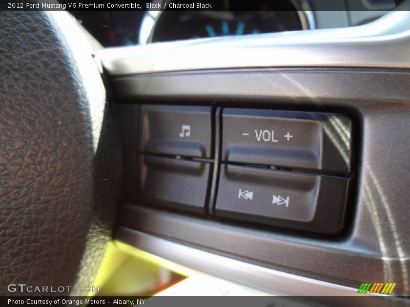 Black / Charcoal Black 2012 Ford Mustang V6 Premium Convertible