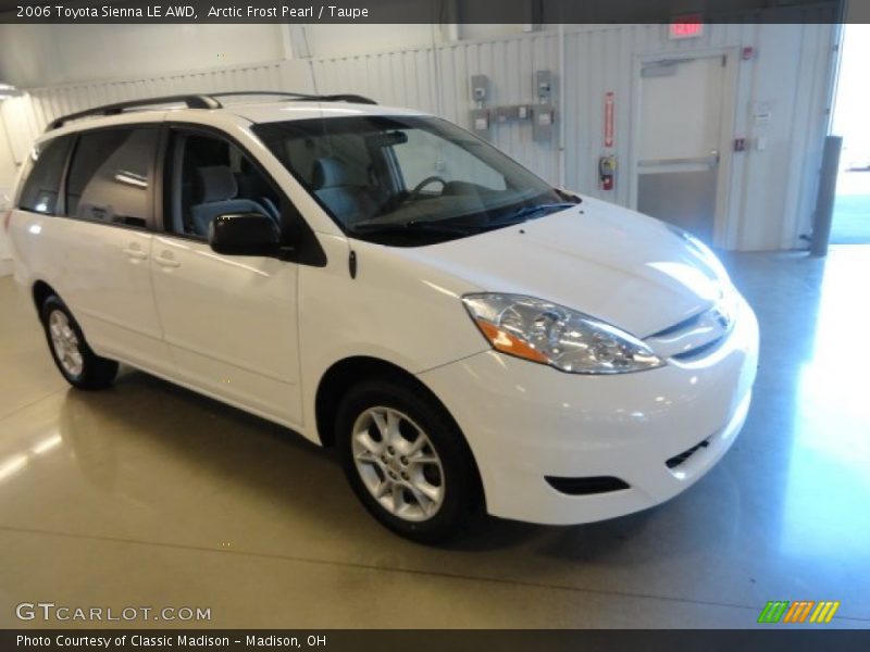 Arctic Frost Pearl / Taupe 2006 Toyota Sienna LE AWD