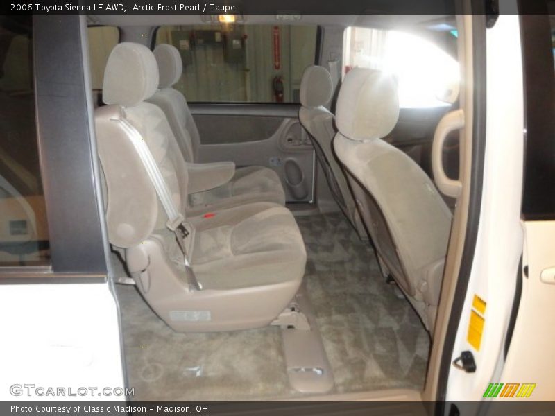 Arctic Frost Pearl / Taupe 2006 Toyota Sienna LE AWD
