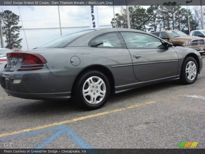 Dark Titanium Metallic / Black/Light Gray 2002 Dodge Stratus SE Coupe