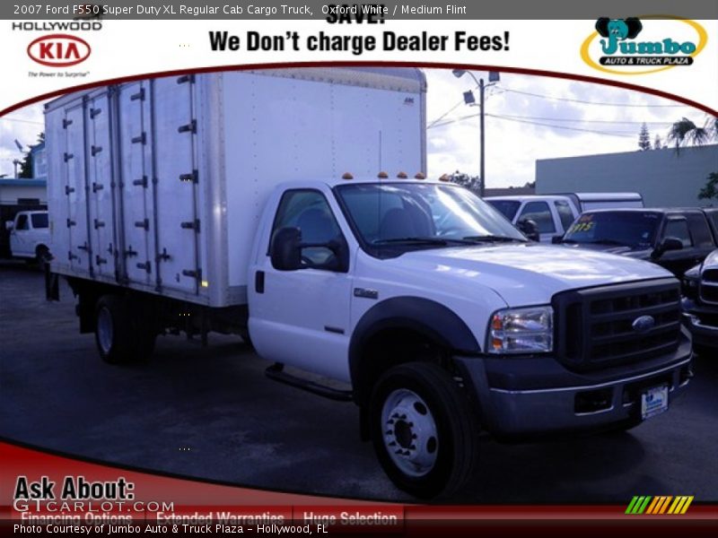 Oxford White / Medium Flint 2007 Ford F550 Super Duty XL Regular Cab Cargo Truck