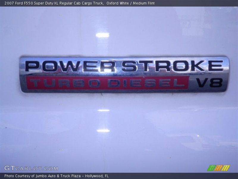 Oxford White / Medium Flint 2007 Ford F550 Super Duty XL Regular Cab Cargo Truck