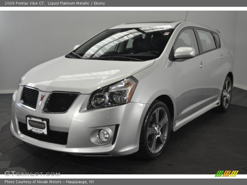 Front 3/4 View of 2009 Vibe GT