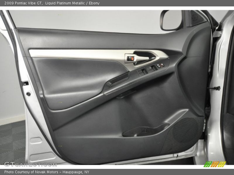 Door Panel of 2009 Vibe GT