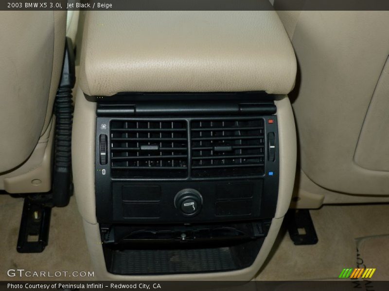 Jet Black / Beige 2003 BMW X5 3.0i