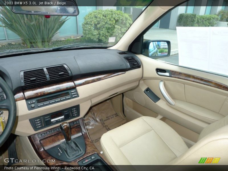 Jet Black / Beige 2003 BMW X5 3.0i