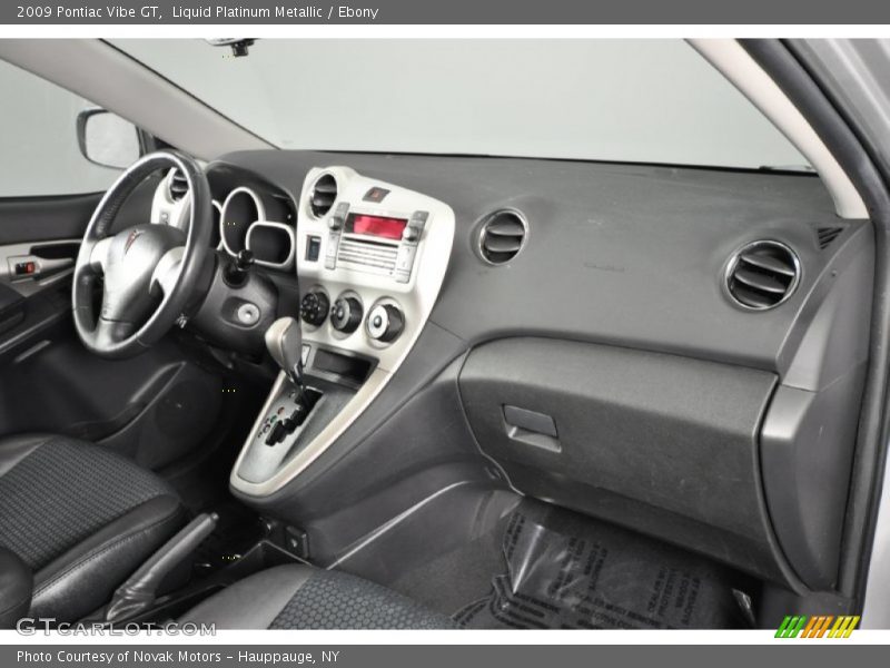 Dashboard of 2009 Vibe GT