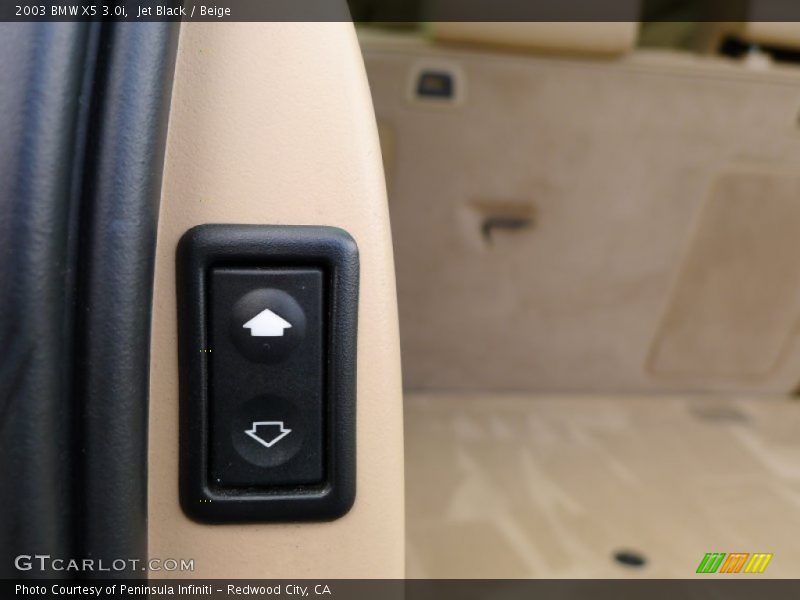 Jet Black / Beige 2003 BMW X5 3.0i