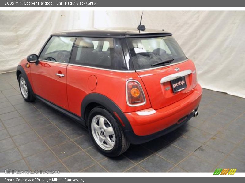 Chili Red / Black/Grey 2009 Mini Cooper Hardtop
