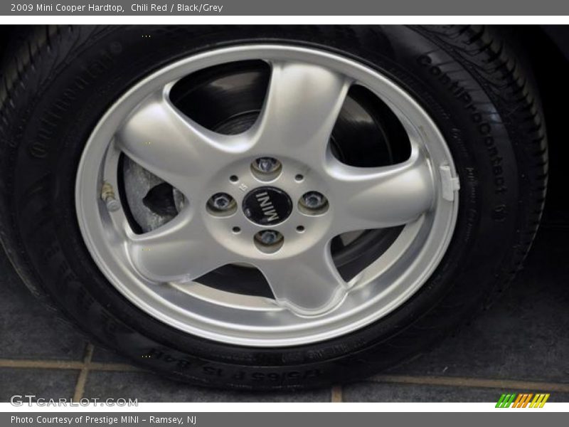 Chili Red / Black/Grey 2009 Mini Cooper Hardtop