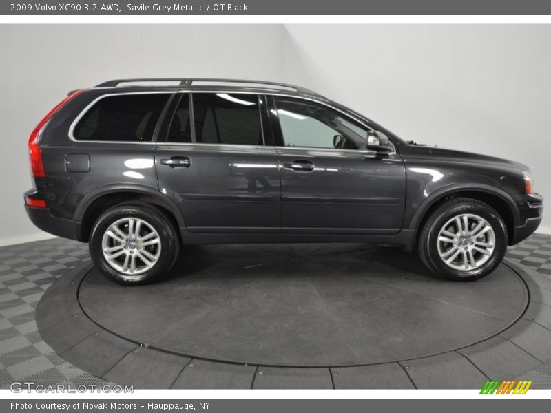 Savile Grey Metallic / Off Black 2009 Volvo XC90 3.2 AWD