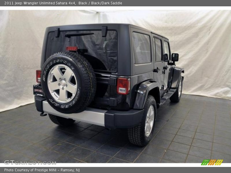 Black / Black/Dark Saddle 2011 Jeep Wrangler Unlimited Sahara 4x4