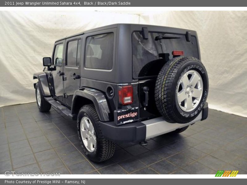 Black / Black/Dark Saddle 2011 Jeep Wrangler Unlimited Sahara 4x4