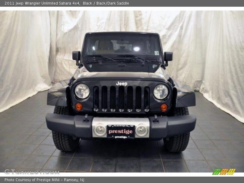 Black / Black/Dark Saddle 2011 Jeep Wrangler Unlimited Sahara 4x4