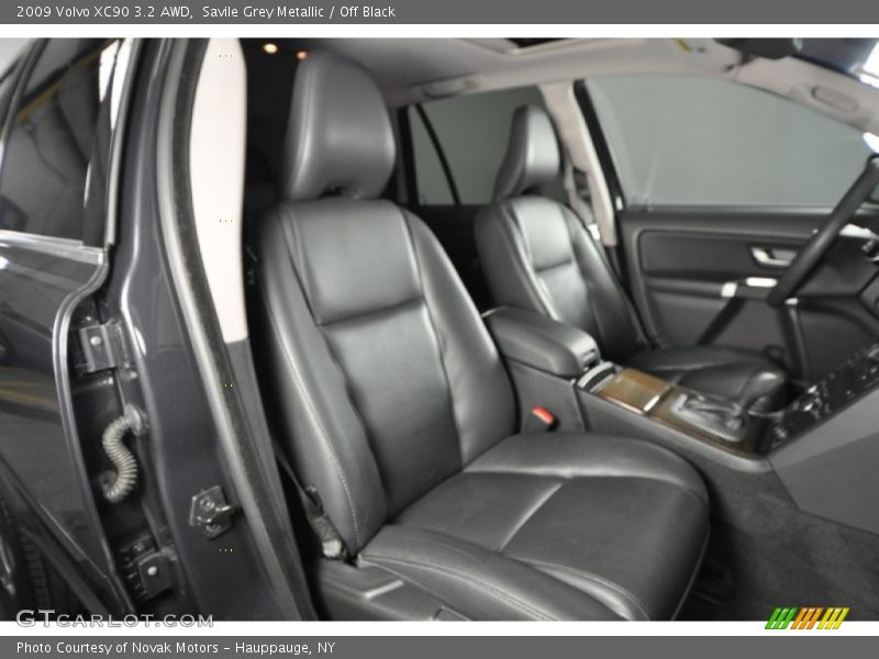 Savile Grey Metallic / Off Black 2009 Volvo XC90 3.2 AWD