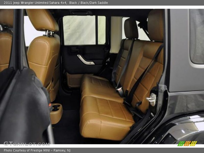 Black / Black/Dark Saddle 2011 Jeep Wrangler Unlimited Sahara 4x4