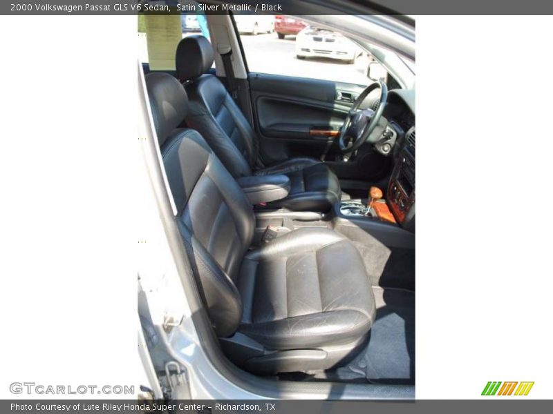 Satin Silver Metallic / Black 2000 Volkswagen Passat GLS V6 Sedan