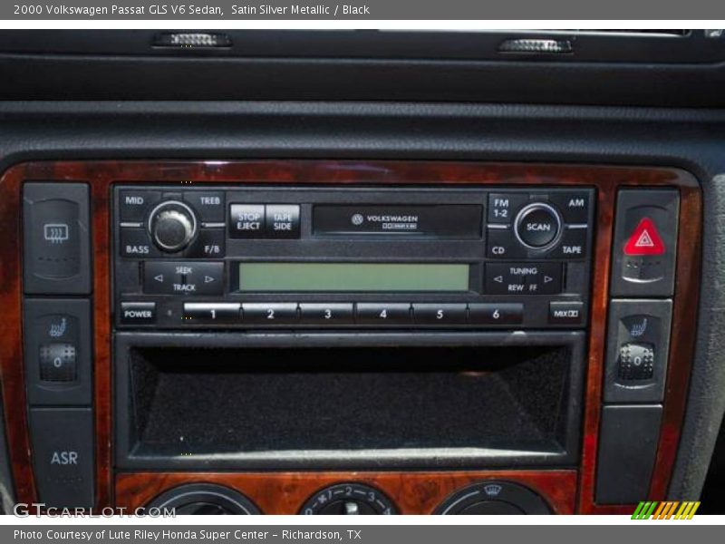 Satin Silver Metallic / Black 2000 Volkswagen Passat GLS V6 Sedan