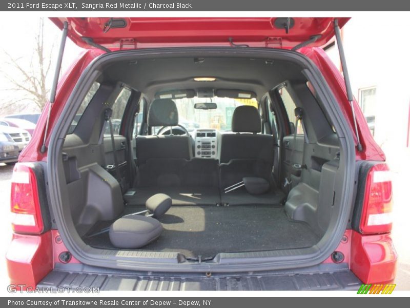  2011 Escape XLT Trunk