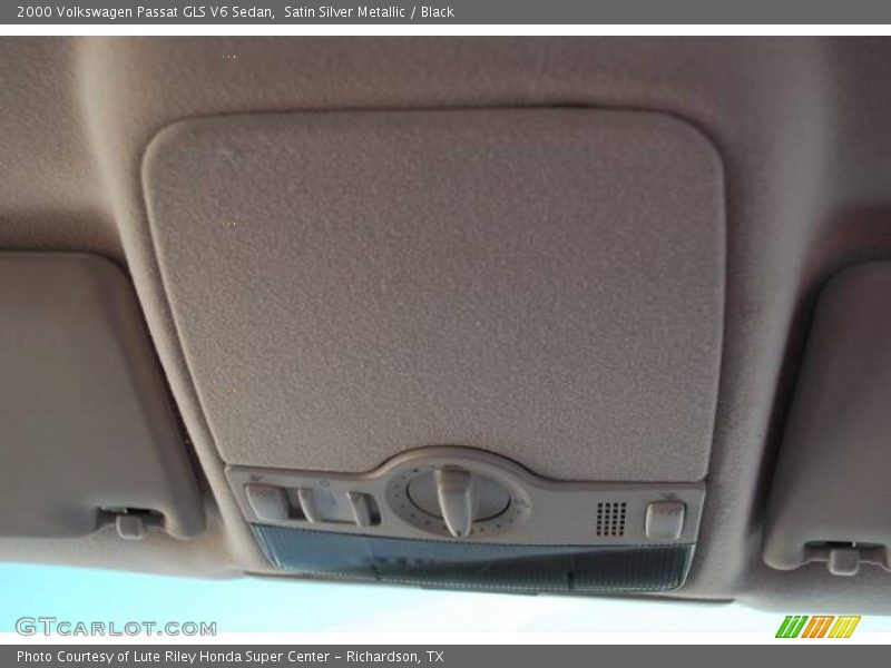 Satin Silver Metallic / Black 2000 Volkswagen Passat GLS V6 Sedan