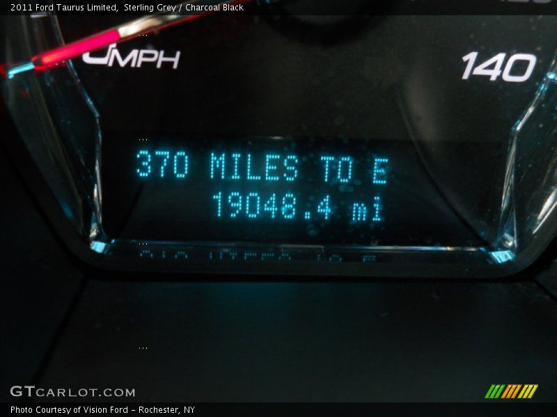 Sterling Grey / Charcoal Black 2011 Ford Taurus Limited