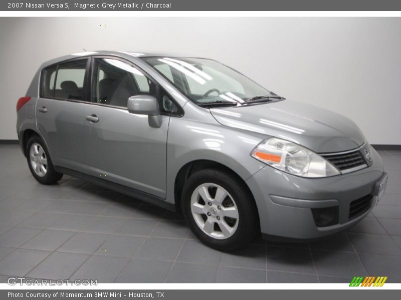Magnetic Grey Metallic / Charcoal 2007 Nissan Versa S