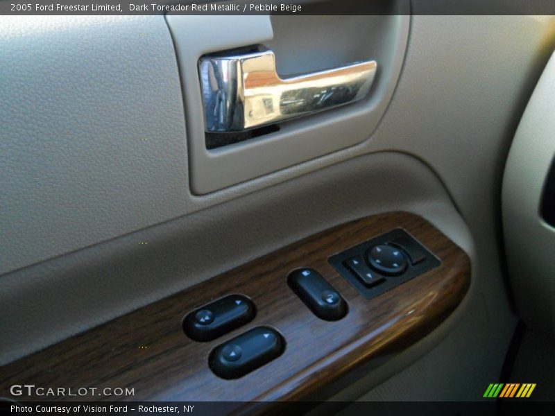 Dark Toreador Red Metallic / Pebble Beige 2005 Ford Freestar Limited