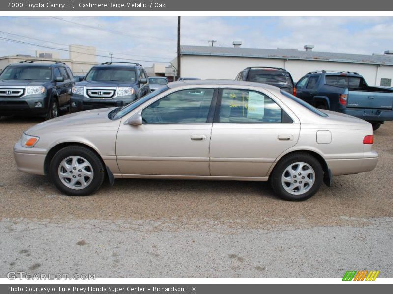Cashmere Beige Metallic / Oak 2000 Toyota Camry LE