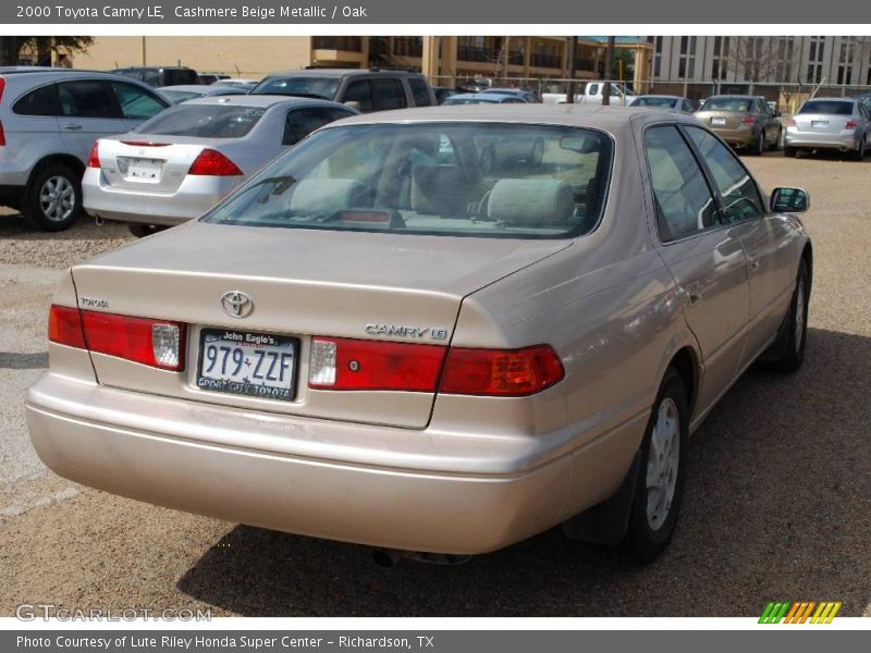 Cashmere Beige Metallic / Oak 2000 Toyota Camry LE