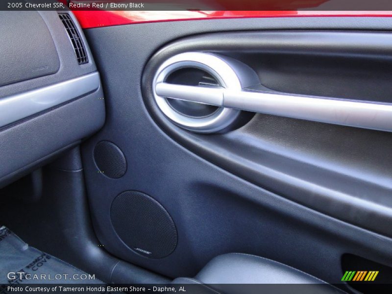 Redline Red / Ebony Black 2005 Chevrolet SSR
