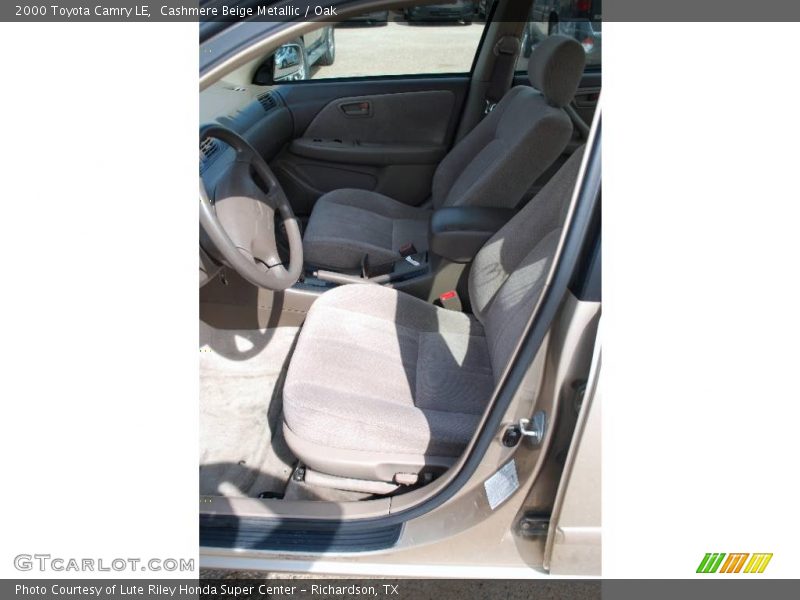 Cashmere Beige Metallic / Oak 2000 Toyota Camry LE