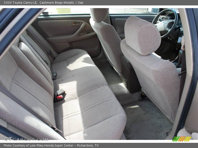 Cashmere Beige Metallic / Oak 2000 Toyota Camry LE