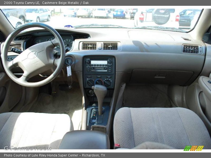 Cashmere Beige Metallic / Oak 2000 Toyota Camry LE