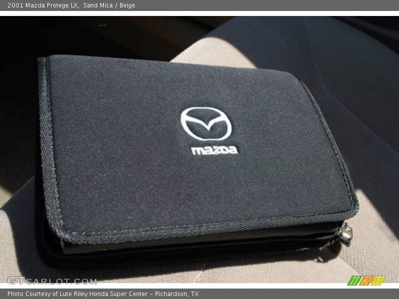 Sand Mica / Beige 2001 Mazda Protege LX