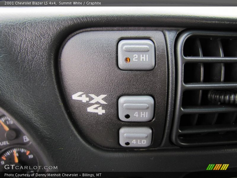 Summit White / Graphite 2001 Chevrolet Blazer LS 4x4