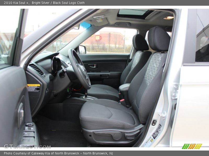 Bright Silver / Black Soul Logo Cloth 2010 Kia Soul +