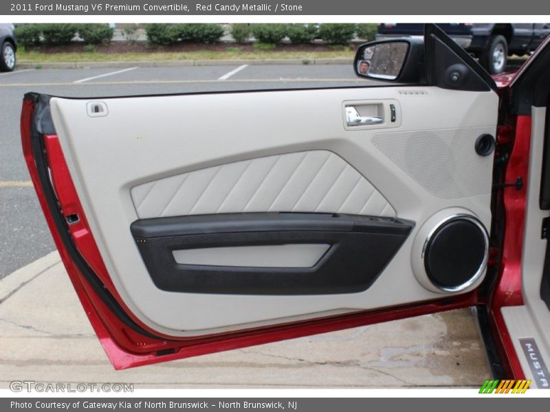Door Panel of 2011 Mustang V6 Premium Convertible