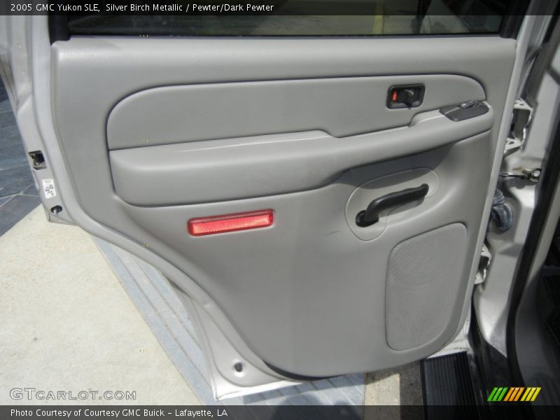 Silver Birch Metallic / Pewter/Dark Pewter 2005 GMC Yukon SLE