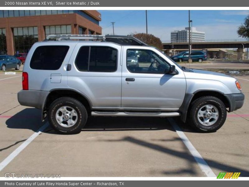Silver Ice Metallic / Dusk 2000 Nissan Xterra XE V6