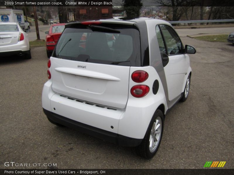 Crystal White / Design Black 2009 Smart fortwo passion coupe