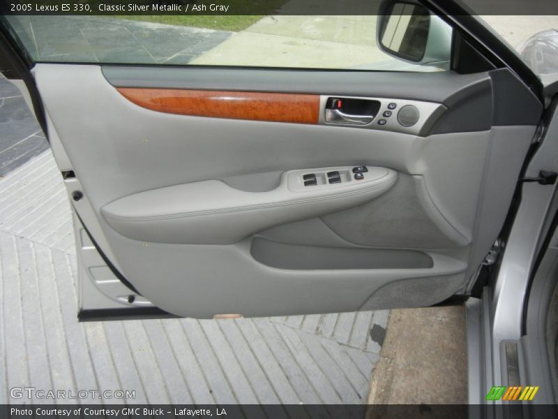 Classic Silver Metallic / Ash Gray 2005 Lexus ES 330
