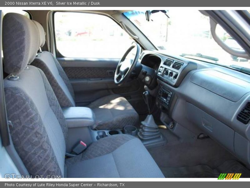 Silver Ice Metallic / Dusk 2000 Nissan Xterra XE V6
