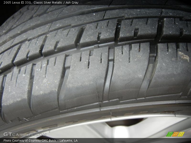 Classic Silver Metallic / Ash Gray 2005 Lexus ES 330